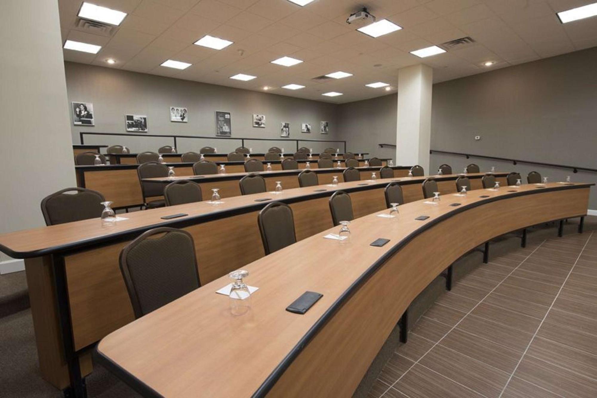 Doubletree By Hilton Binghamton Otel Dış mekan fotoğraf
